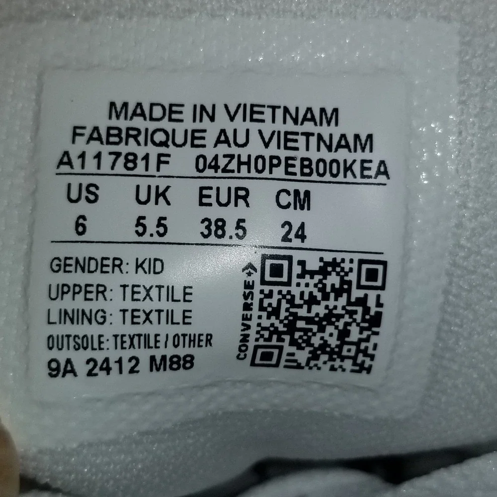Converse CTAS Hi Kid 6 White Jellyfish Jitter Floral Embroidered A11781F